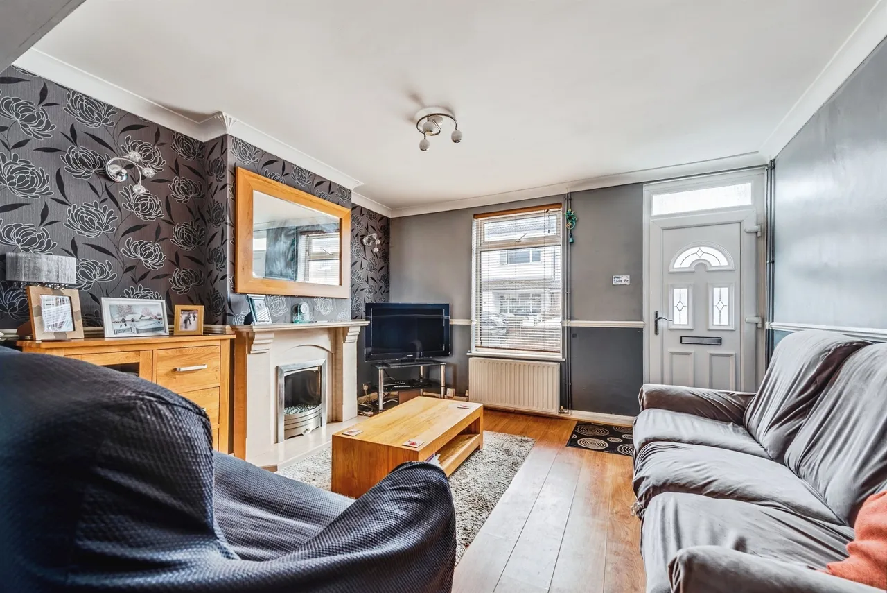 Bright Street, Swindon, SN2, photo 5