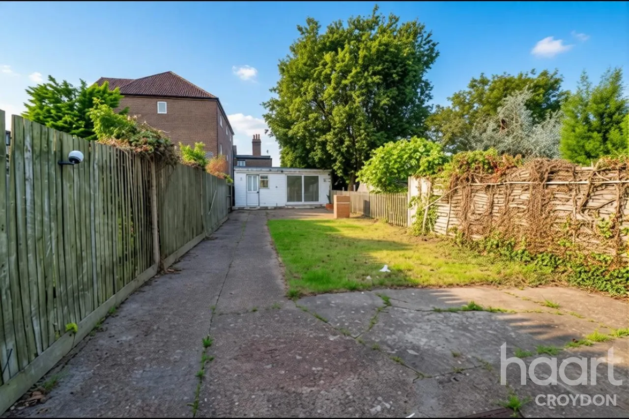 Dagnall Park, SE25, photo 6