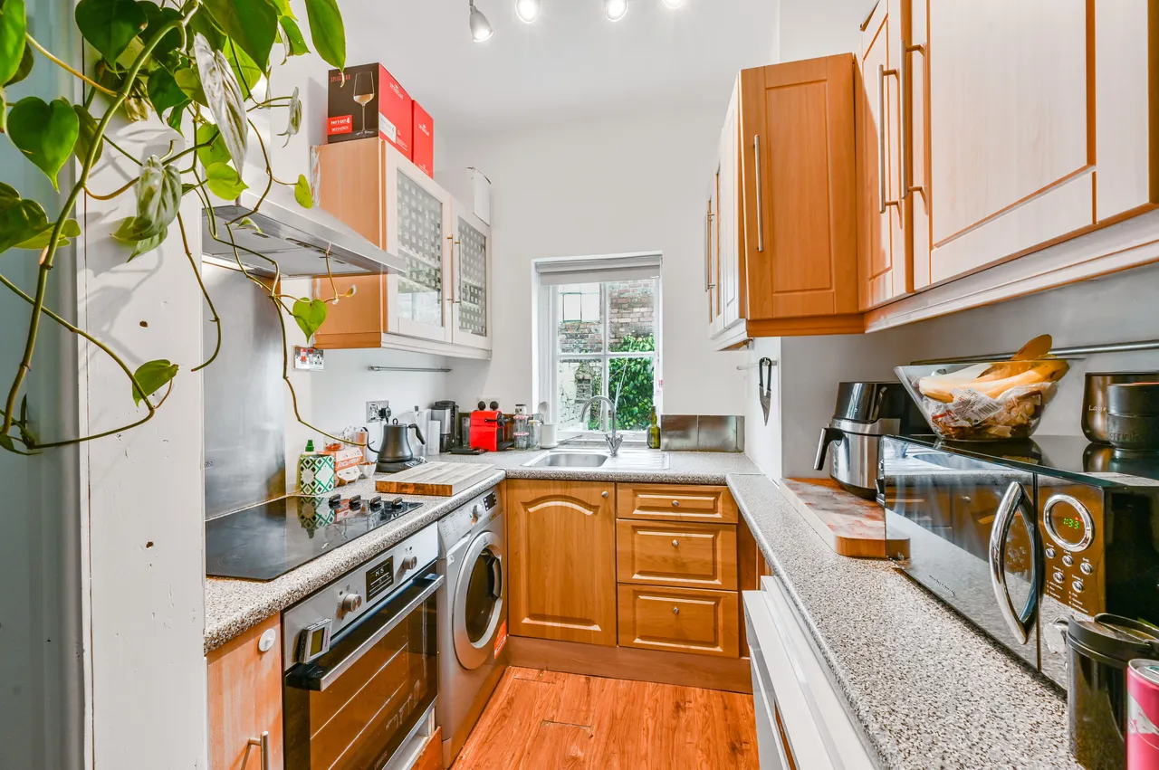 Ground Floor, 115 Kilburn Lane, London, photo 3