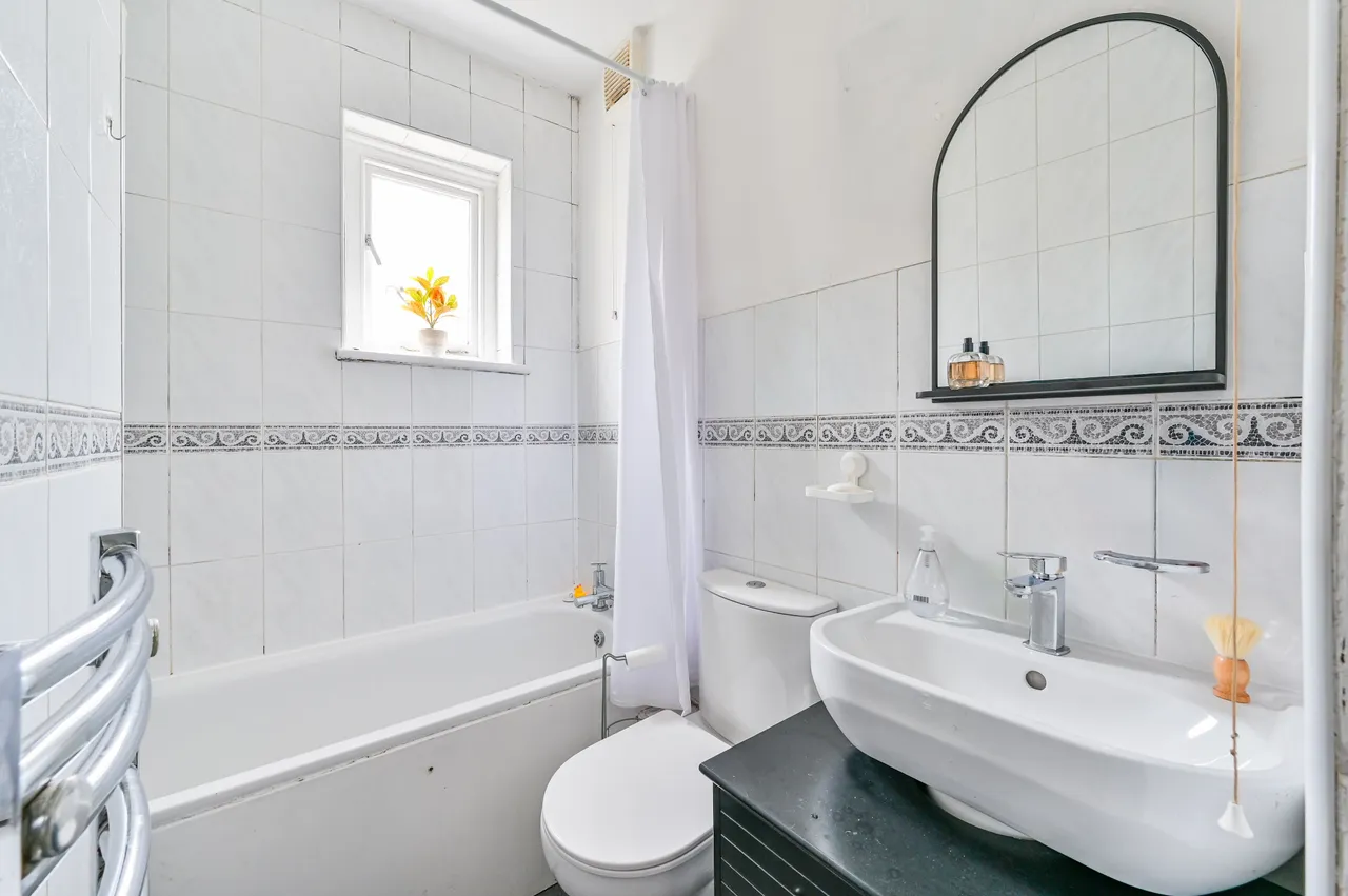 Ground Floor, 115 Kilburn Lane, London, photo 6