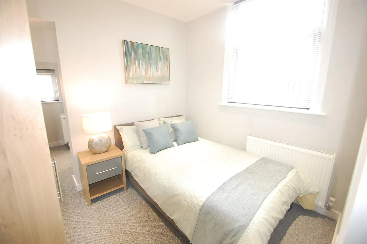 1 bed house to rent, Eton Road, Burton upon Trent, DE14