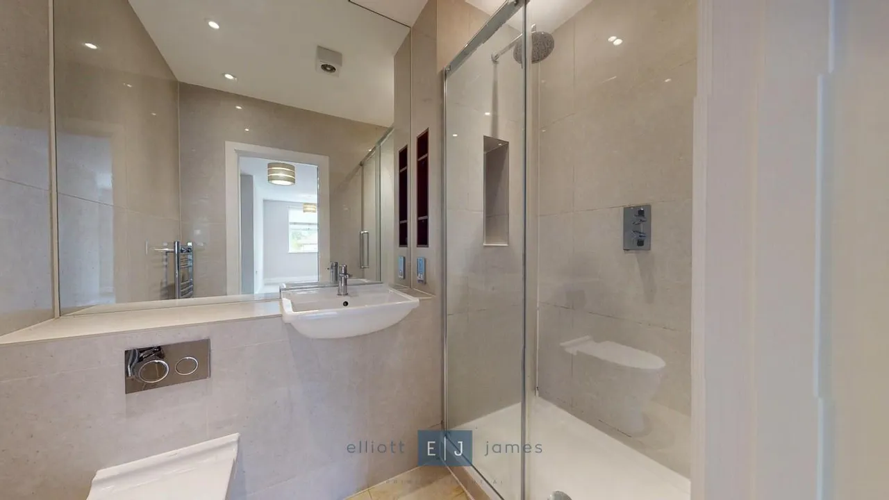 Manor Road, Chigwell, photo 7
