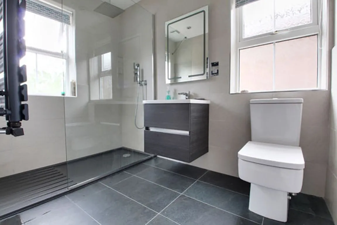 East Causeway Vale, Adel, LS16, photo 4