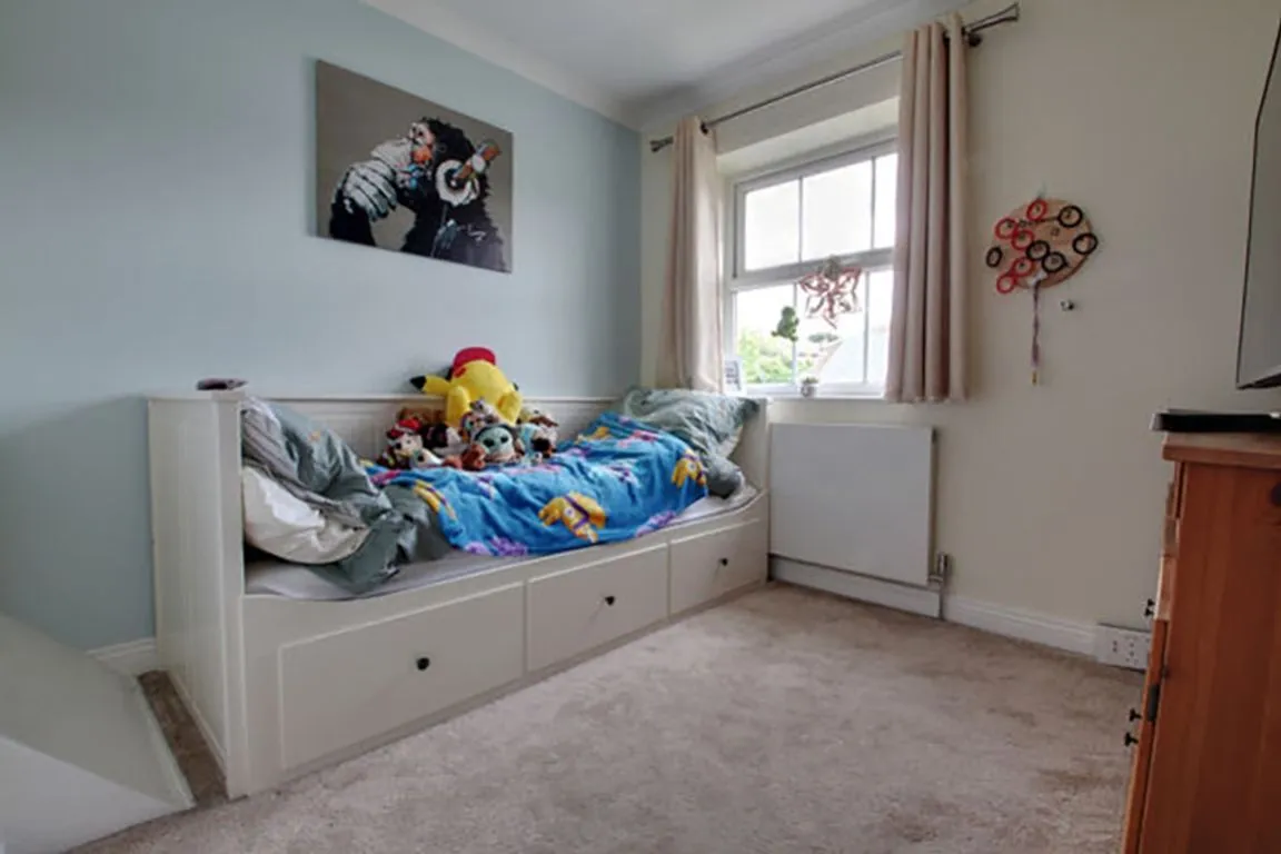 East Causeway Vale, Adel, LS16, photo 11