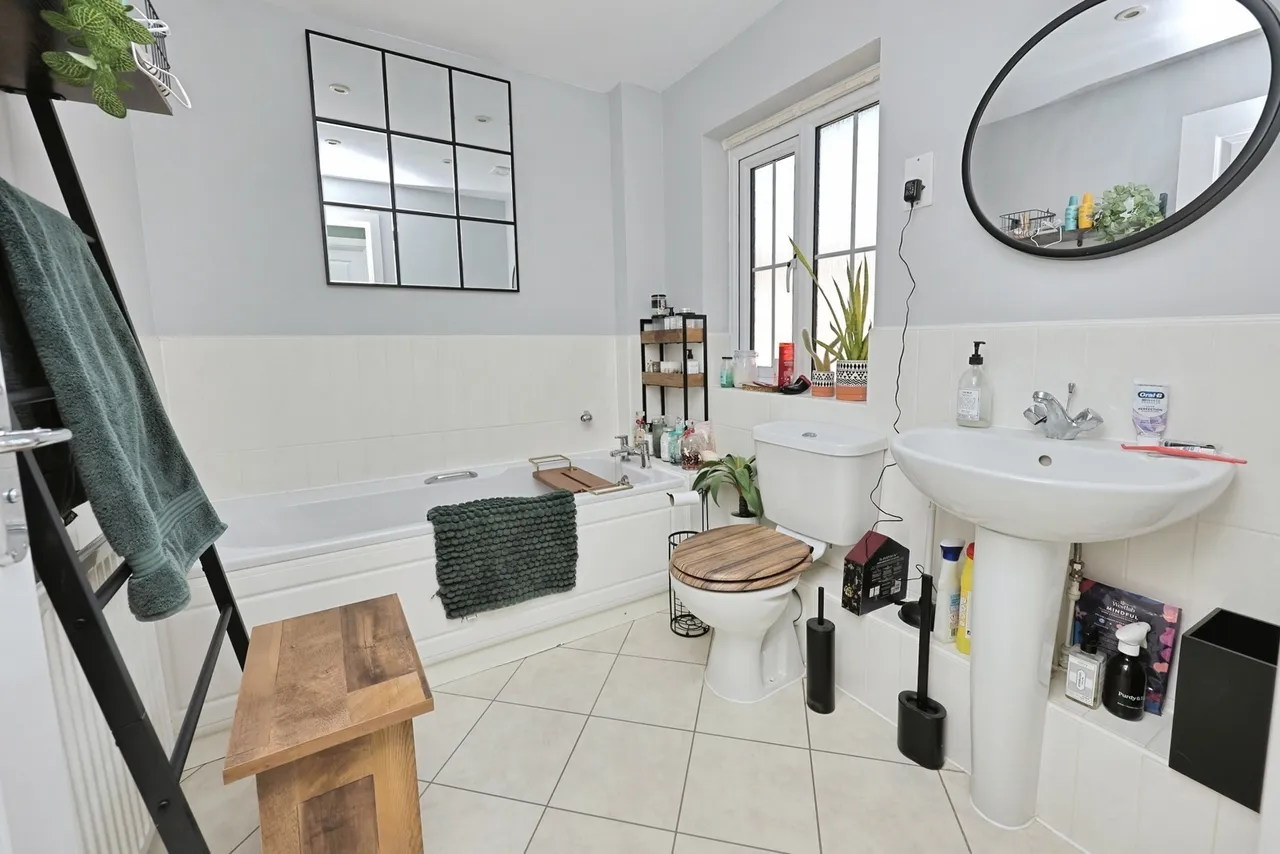 Lapwing Drive, NORWICH, Norfolk, NR8, photo 22