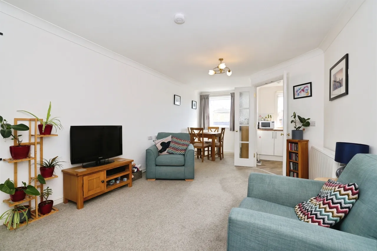 New Park Street, Devizes, SN10, photo 9