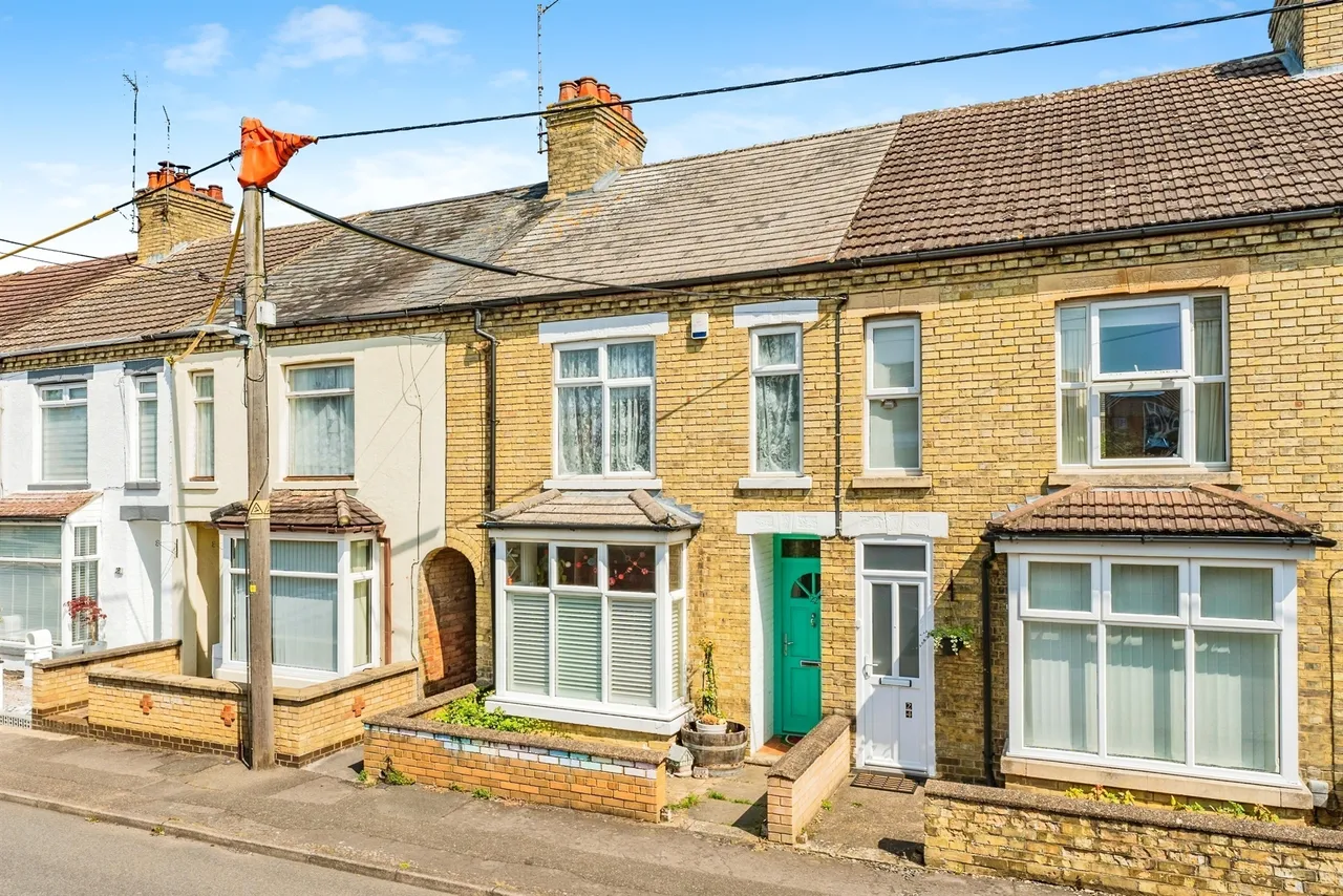 3 bed house for sale — Spencer Street, Raunds
