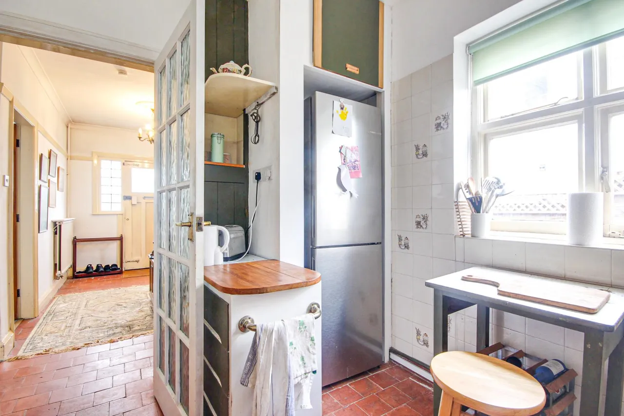Estcourt Road, Gloucester, GL1, photo 4