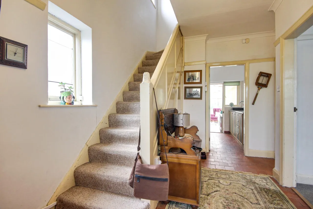 Estcourt Road, Gloucester, GL1, photo 5
