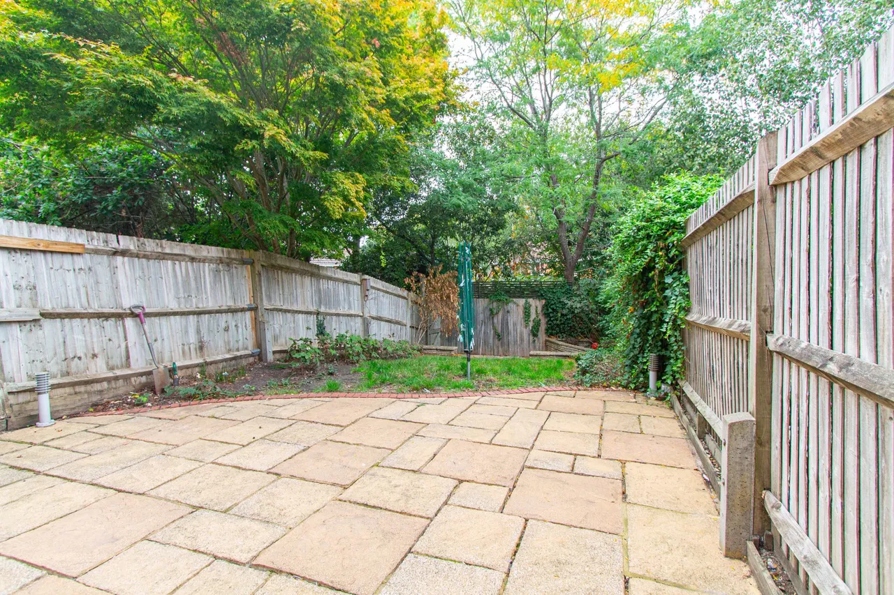 Ramsdell Road, Fleet, GU51 1DD, photo 2