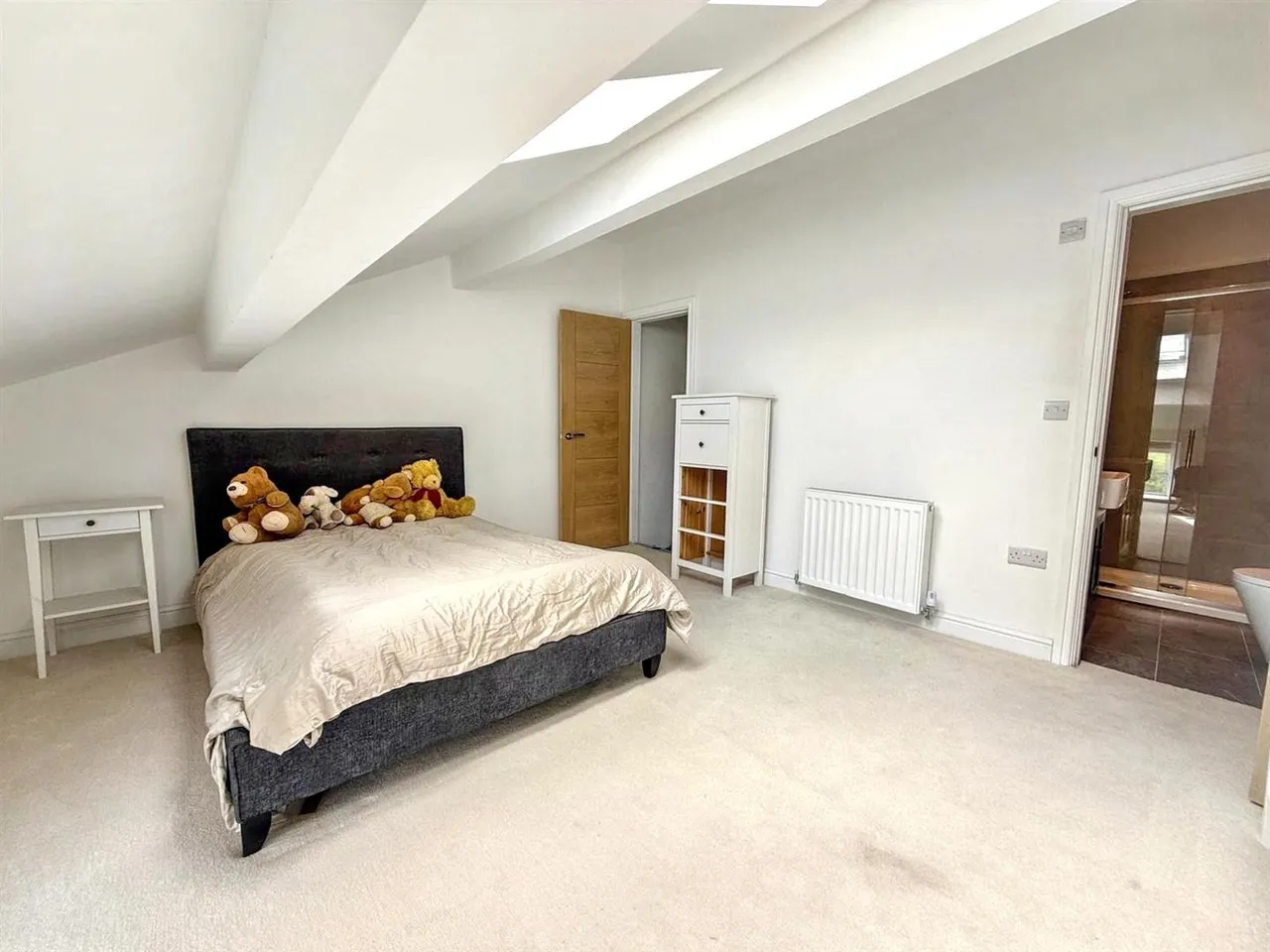 Otley Road, East Morton, BD20 5UH, photo 16