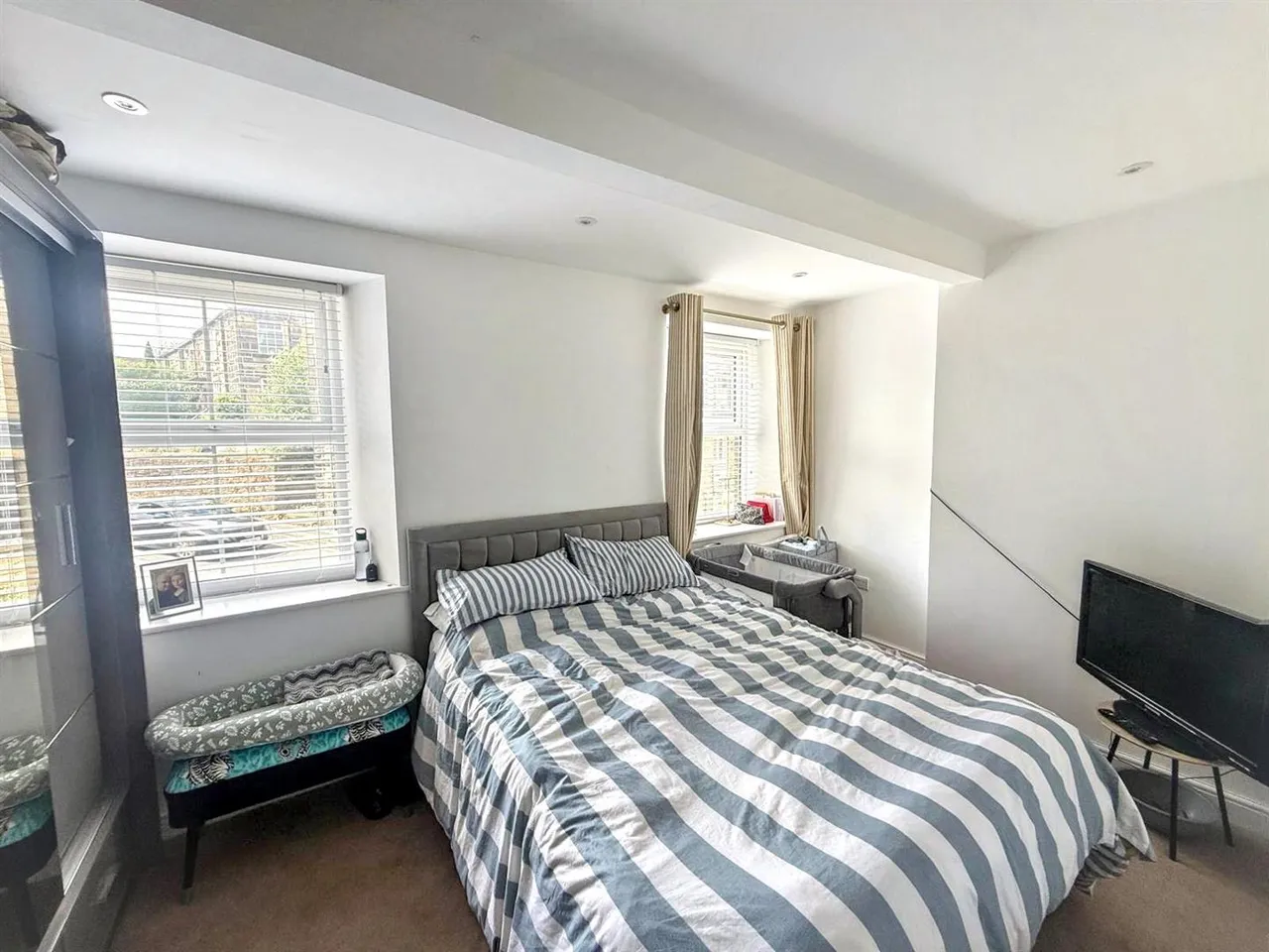 Otley Road, East Morton, BD20 5UH, photo 13