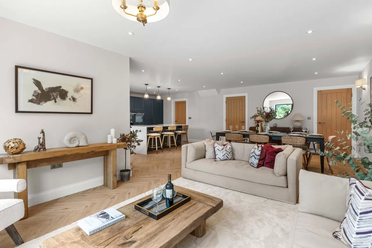 The Oaklands Aston Lane, Bragbury End, SG2, photo 6