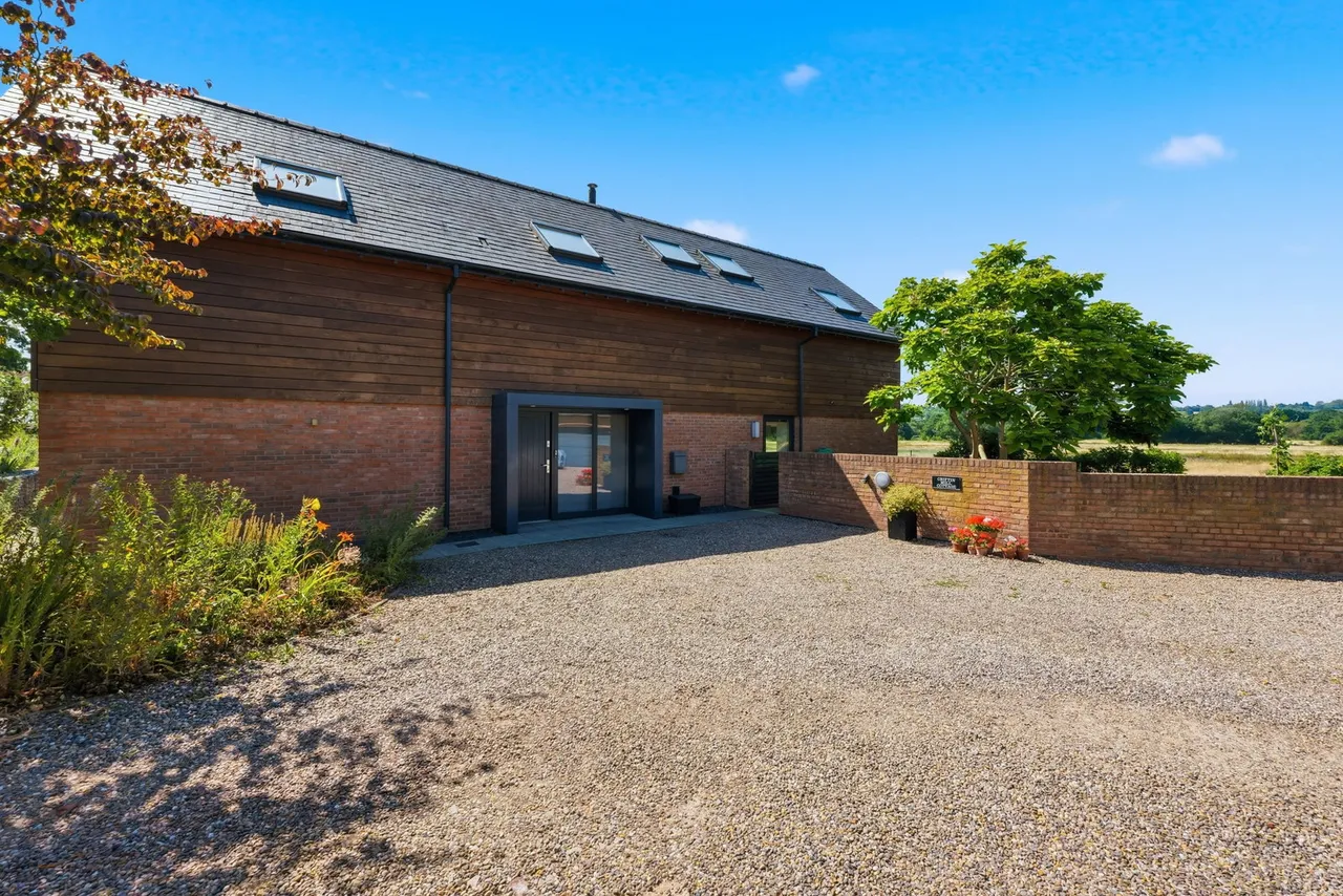 4 bed house for sale, Oxton Road, Epperstone