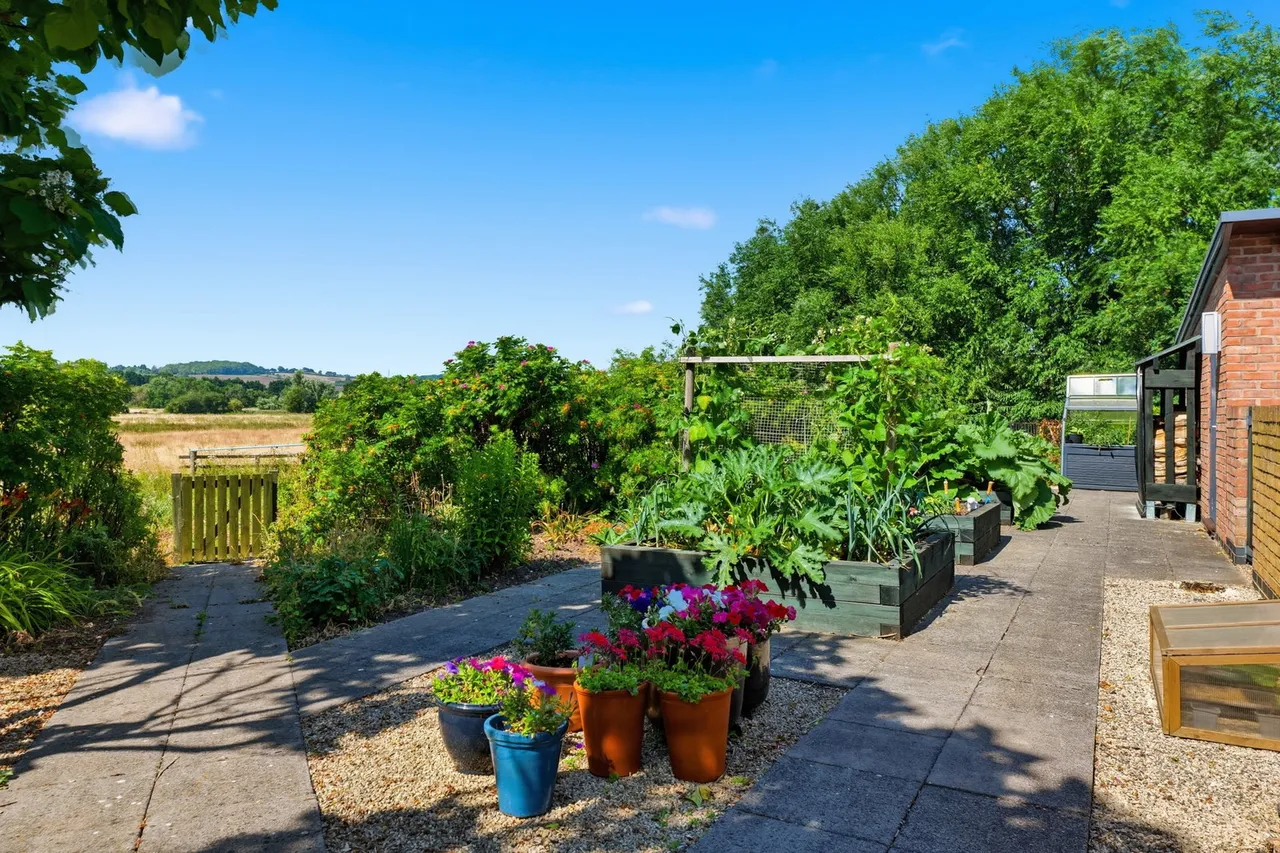 Oxton Road, Epperstone, photo 67