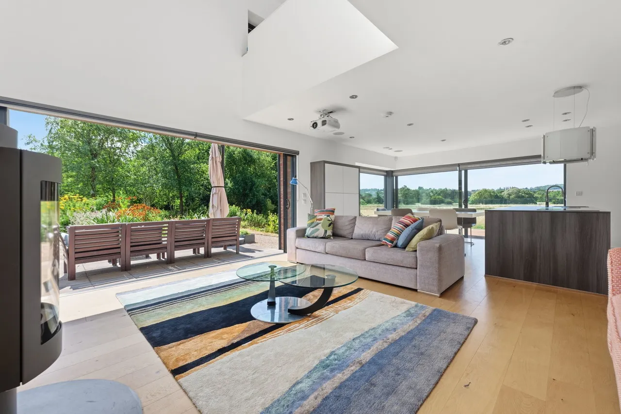 Oxton Road, Epperstone, photo 6