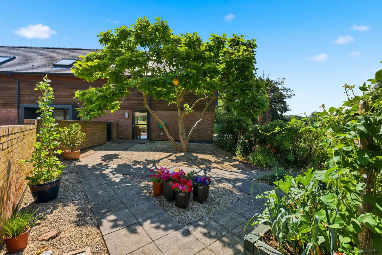 Oxton Road, Epperstone, photo 65