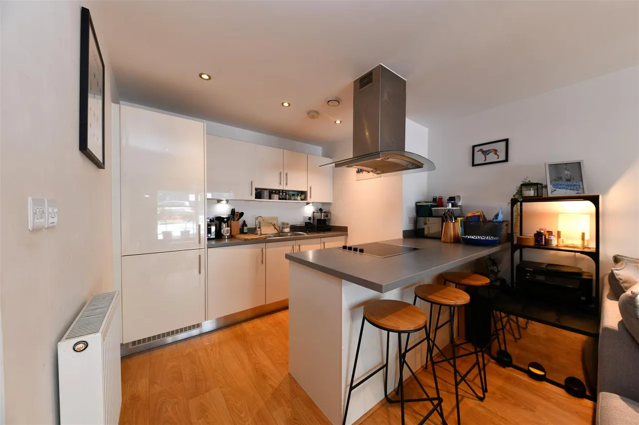 Monument Court, Woolners Way, Stevenage, Hertfordshire, SG1 3BT, photo 4