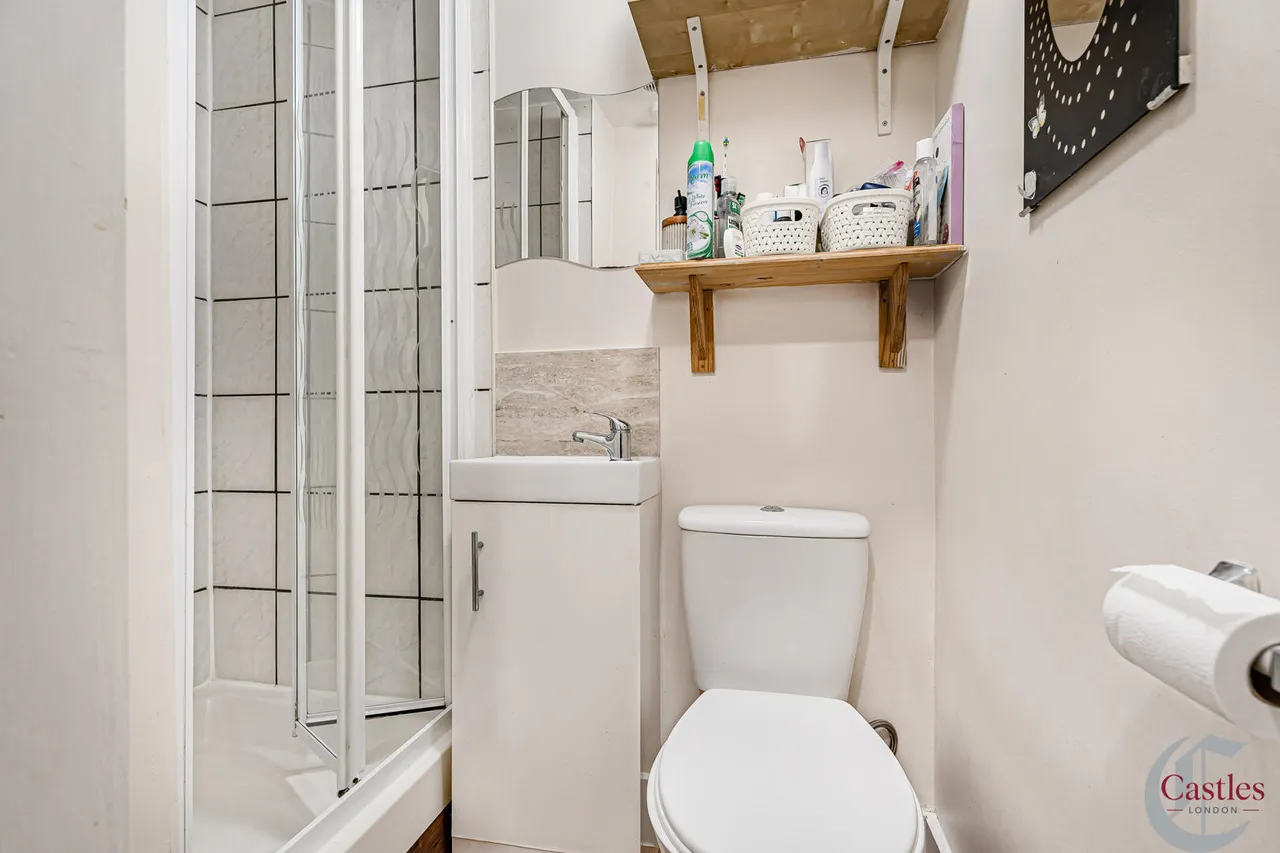 Farrant Avenue, N22, photo 16