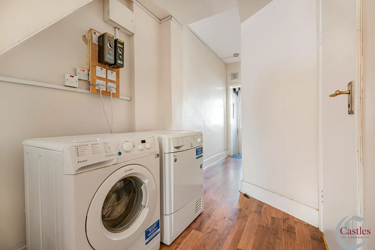 Farrant Avenue, N22, photo 15