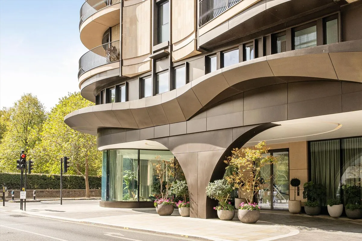 Bayswater Road, London, W2, photo 35