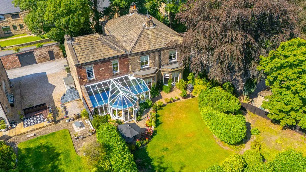 Oxford Road, Gomersal BD19 4JP, photo 40