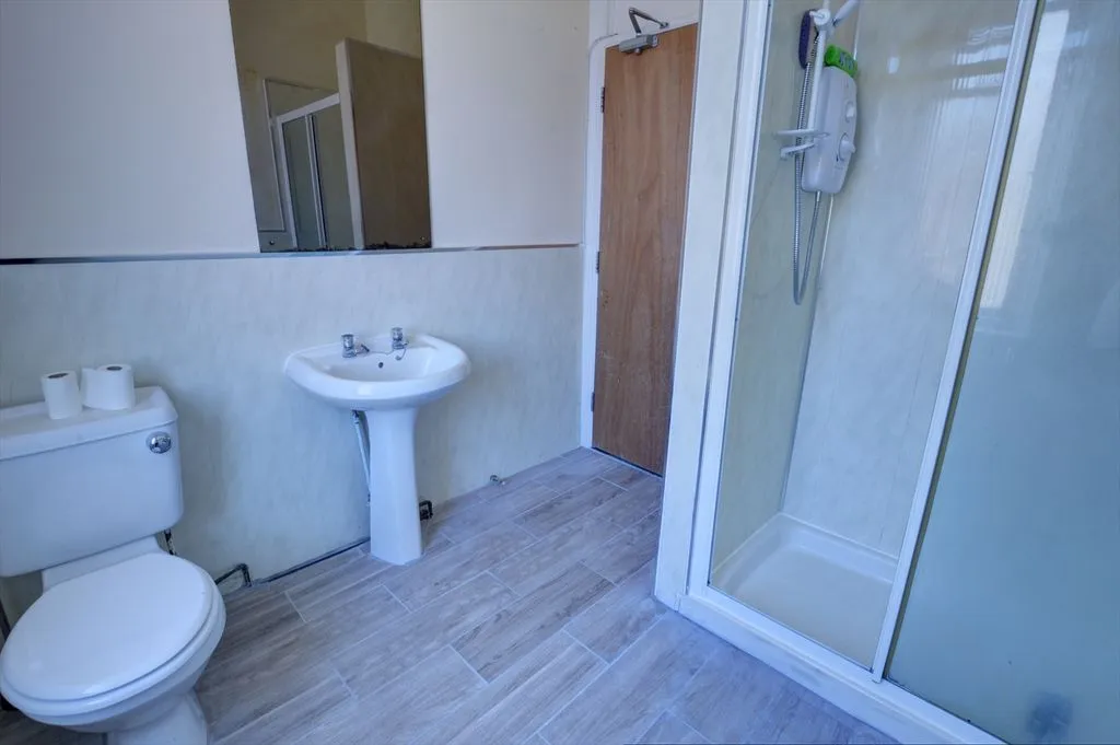 Newcastle Upon Tyne NE2 3HL, NE2, photo 4