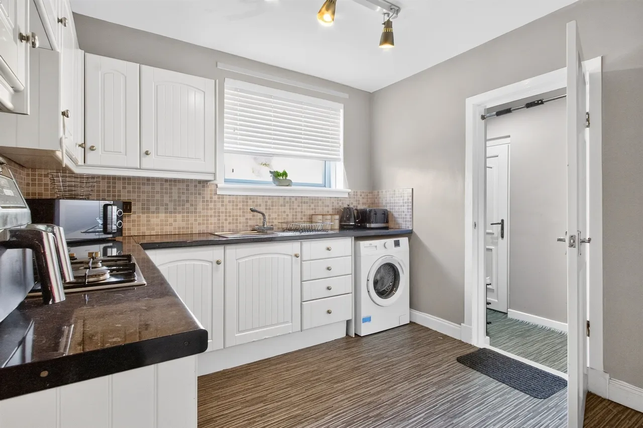 Lethamhill Road, Glasgow, G33, photo 2
