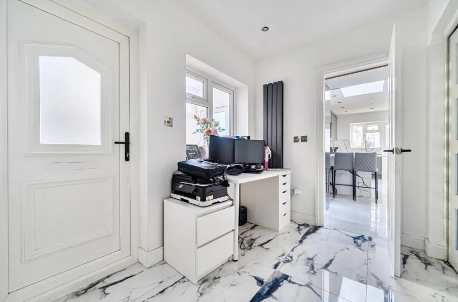 Boyn Valley Road, Maidenhead, SL6, photo 8