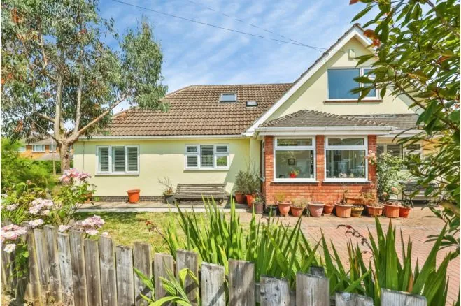 Frances Grove, Hucknall, NG15, photo 16