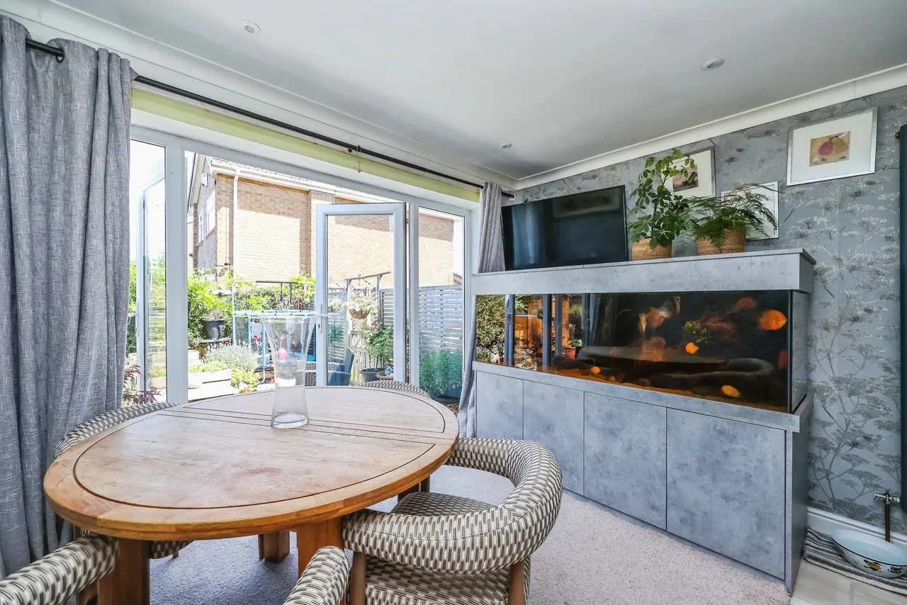 Frances Grove, Hucknall, NG15, photo 5
