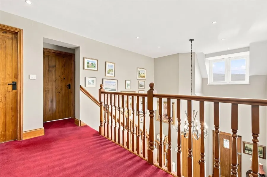 with 4 bedrooms in Great Bardfield, Nr Braintree, CM7, photo 31