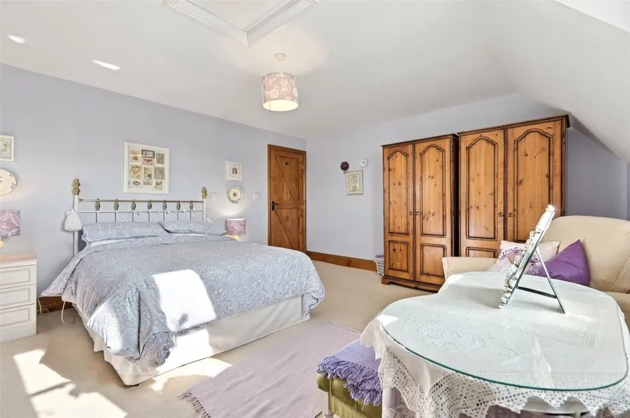 with 4 bedrooms in Great Bardfield, Nr Braintree, CM7, photo 30