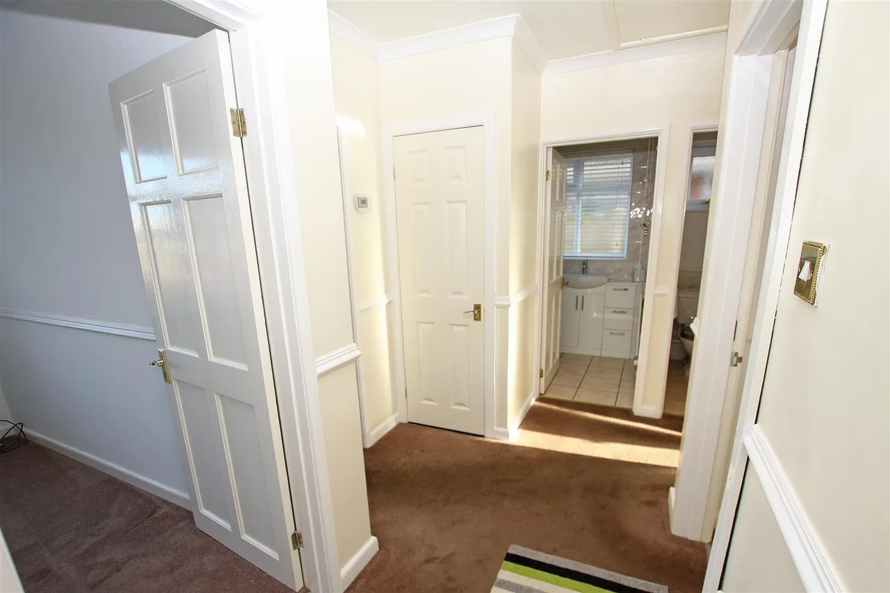 Edward Road, Bournemouth, photo 8