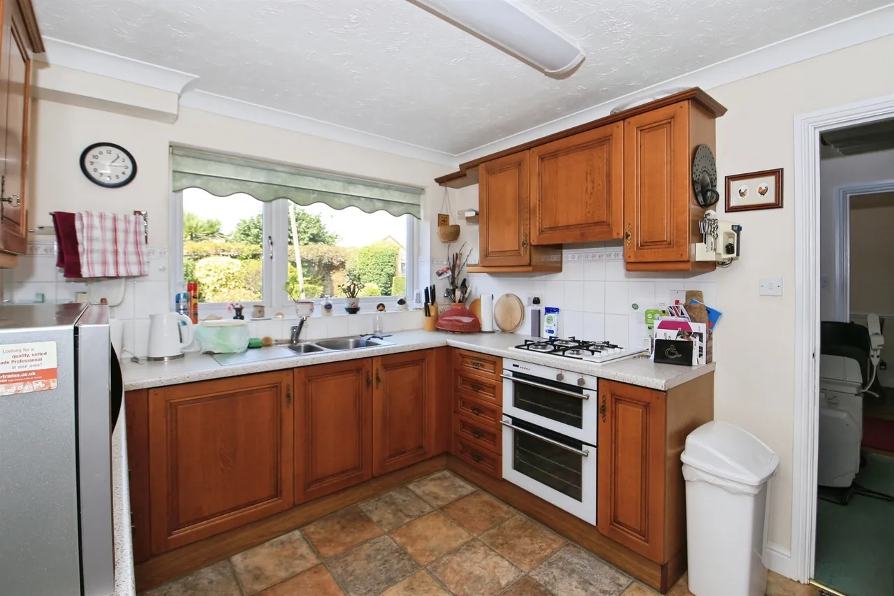 Vicarage Way, Peterborough, PE7, photo 6