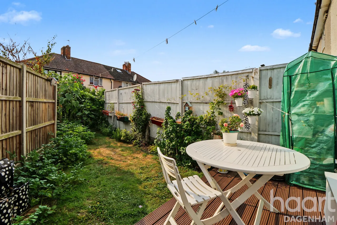 Manning Road, Dagenham, RM10, photo 12