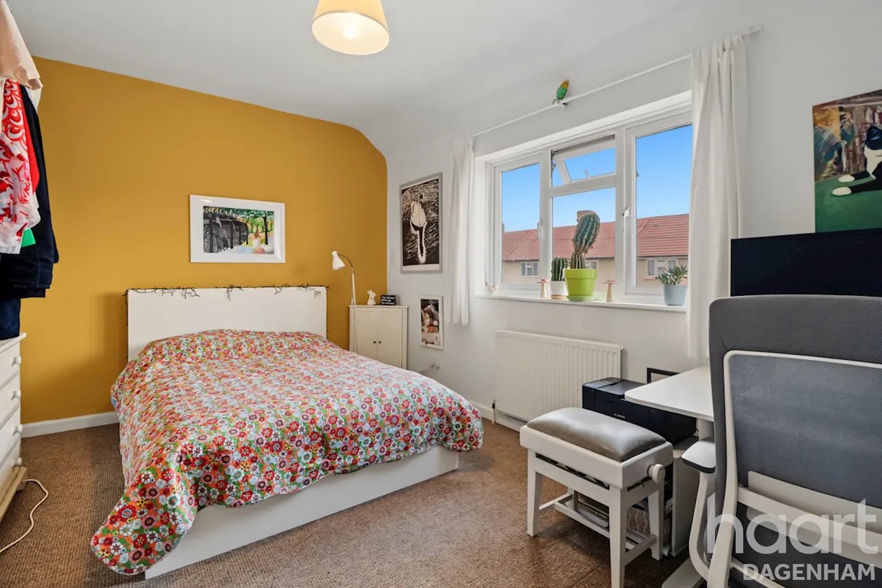 Manning Road, Dagenham, RM10, photo 17