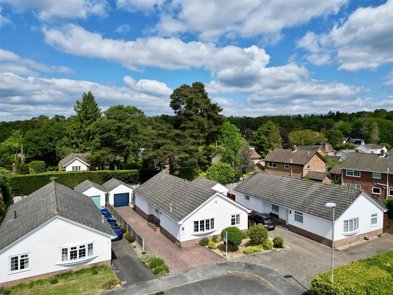 Pineholt Close, St. Ives, Ringwood, Dorset, BH24 2NE, photo 11
