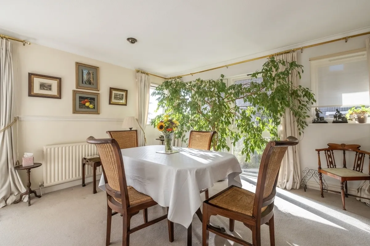 Warwick Drive London SW15, photo 3