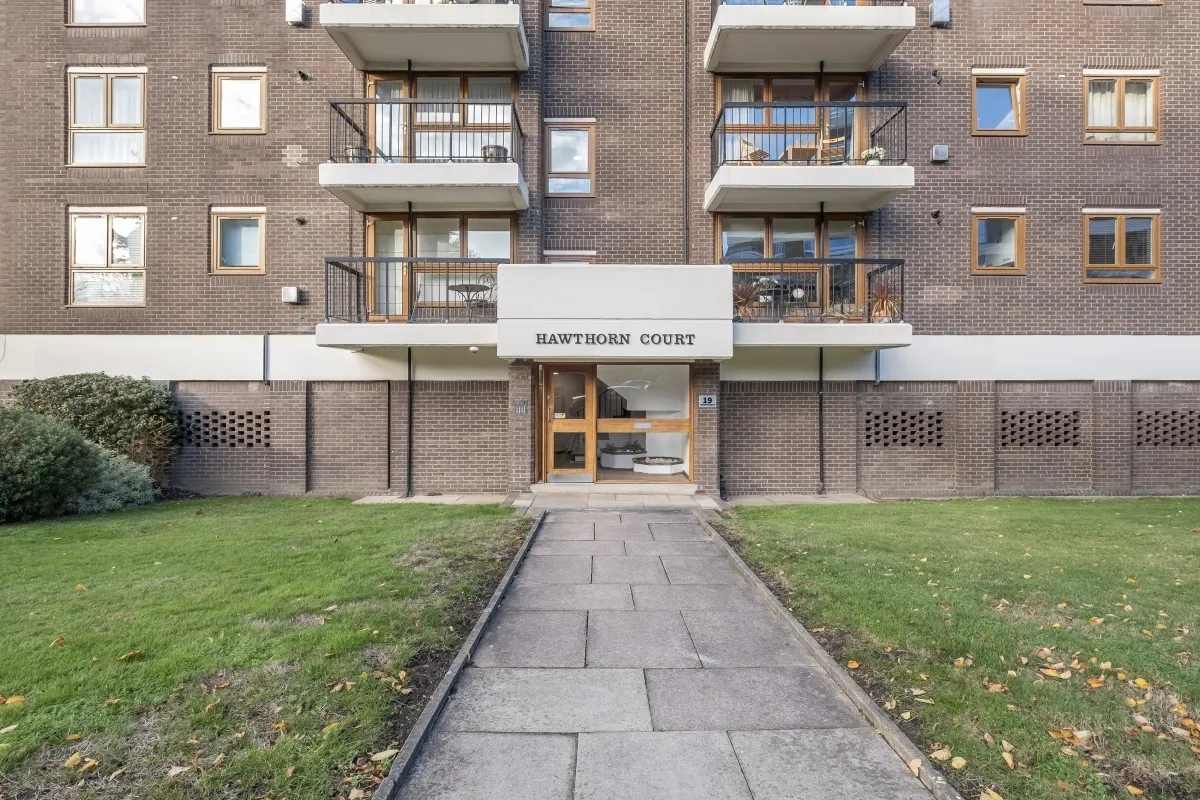 Warwick Drive London SW15, photo 9