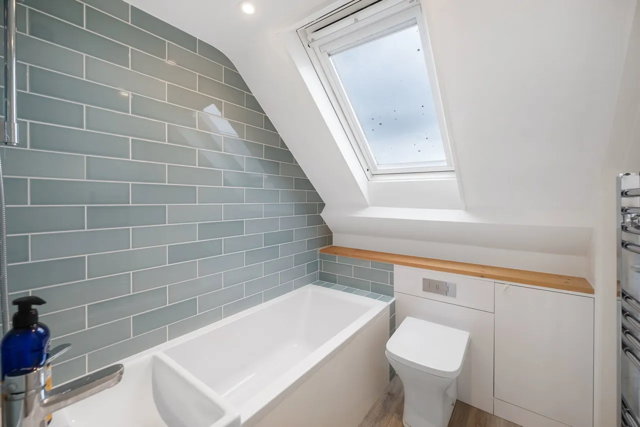 Cobden Road, London, SE25, photo 16