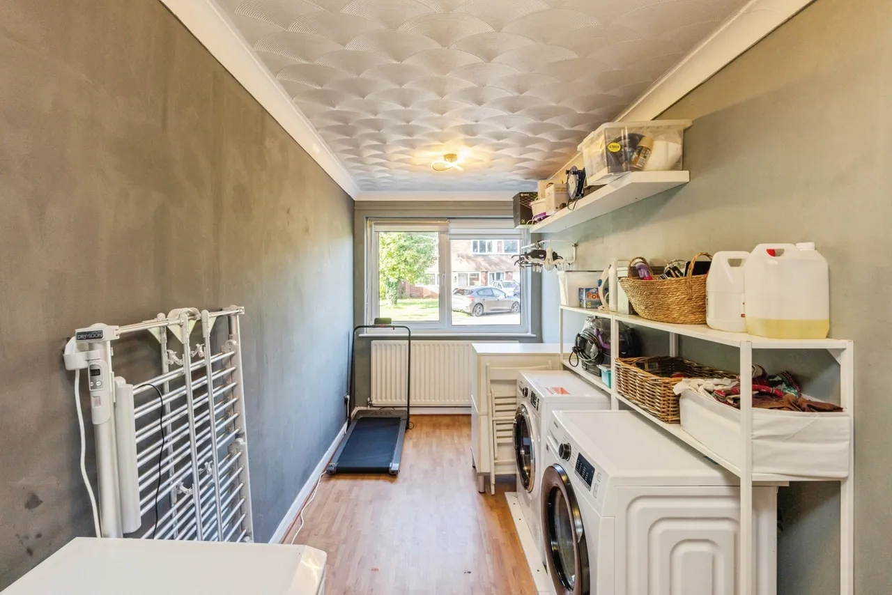 Ackerley Close, Warrington, WA2, photo 13