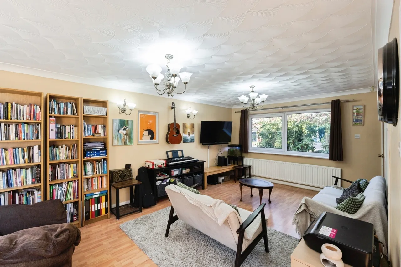 Ackerley Close, Warrington, WA2, photo 2