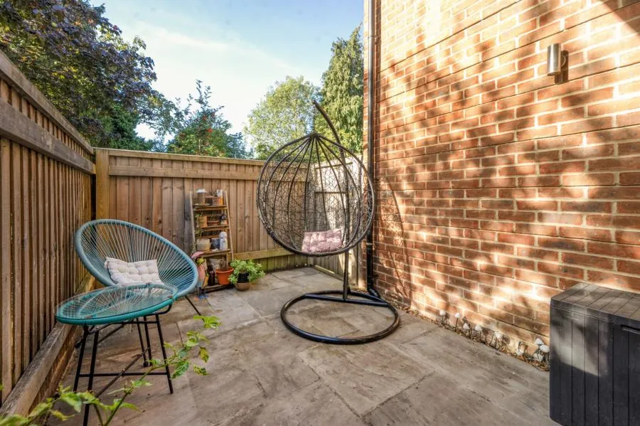 West Wycombe Road, High Wycombe, HP12, photo 12
