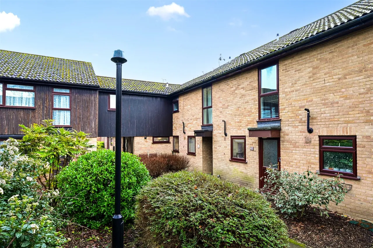 2 bed house for sale — Maple Close, Ash Vale, Guildford, Surrey, GU12 5JZ