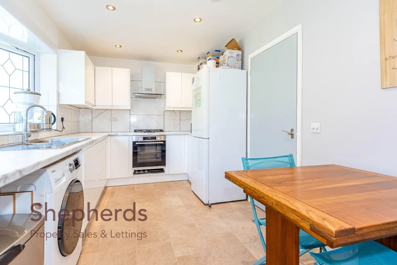 Broomfield Avenue, Broxbourne, EN10, photo 6