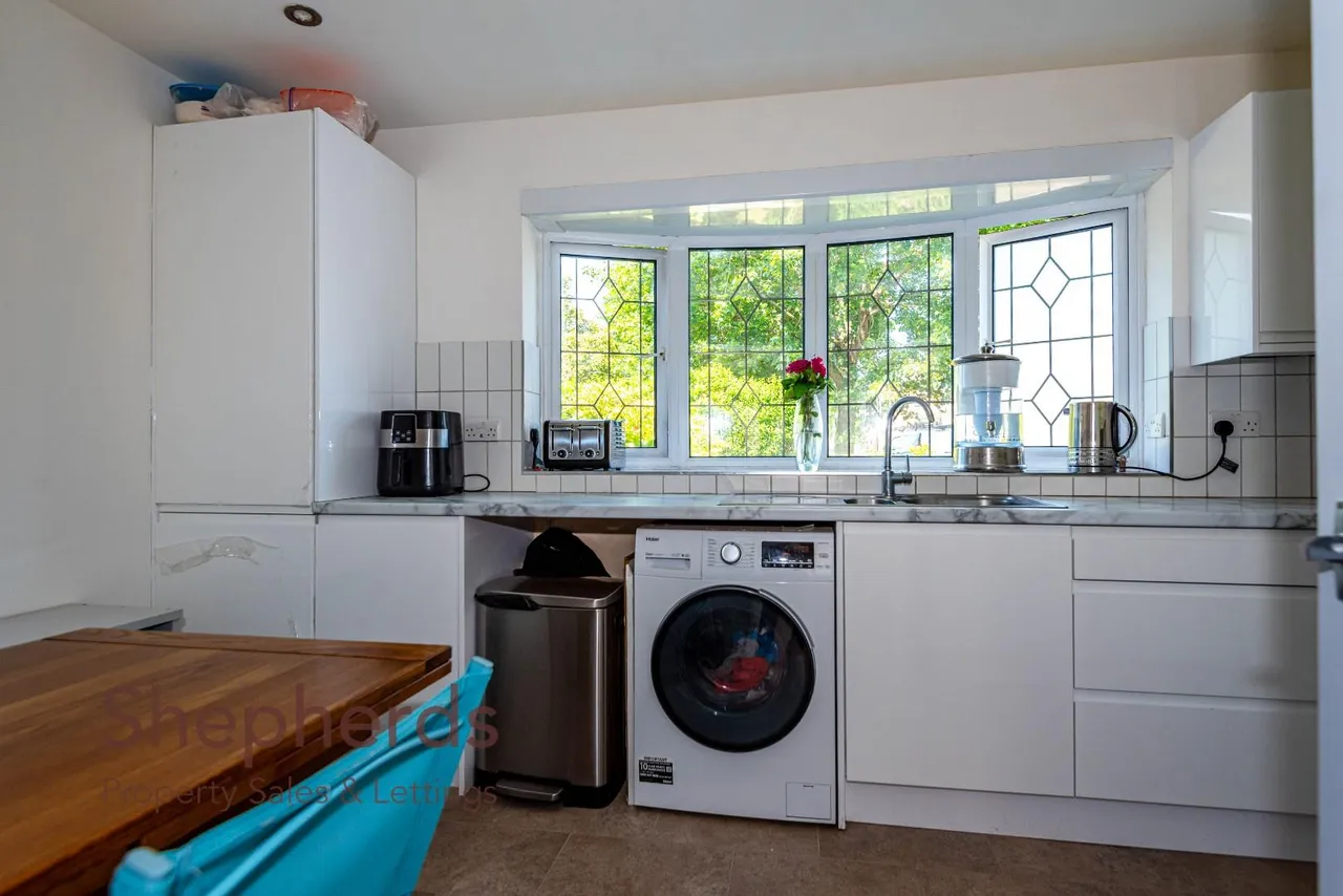 Broomfield Avenue, Broxbourne, EN10, photo 8