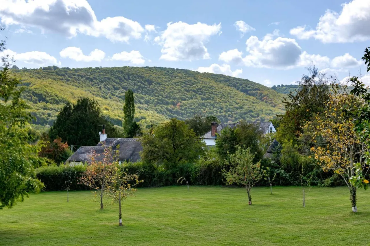 Dunsford, Exeter, EX6, photo 4