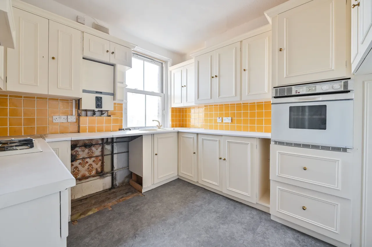66 Victoria Mansions, South Lambeth Road, London, photo 4