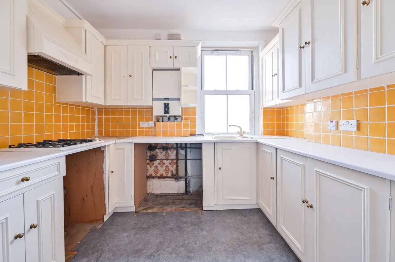 66 Victoria Mansions, South Lambeth Road, London, photo 3